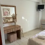 Antonio Apartahotel 3*